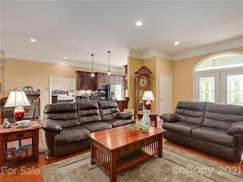 41 Graylyn Dr, Fairview, NC 28730 photo 5