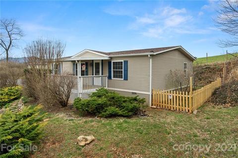 180 Austin Rd, Clyde, NC 28721 photo 2