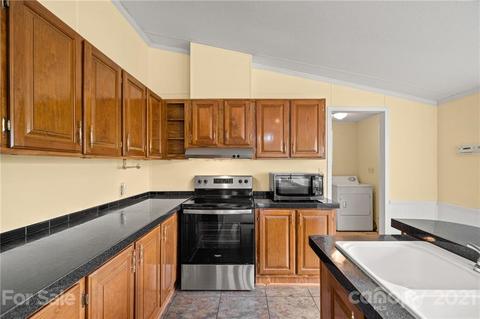 180 Austin Rd, Clyde, NC 28721 photo 10