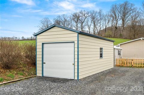 180 Austin Rd, Clyde, NC 28721 photo 20