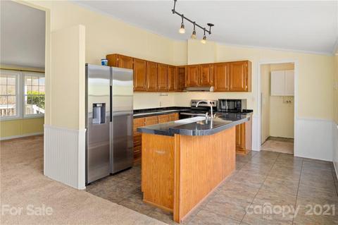 180 Austin Rd, Clyde, NC 28721 photo 8