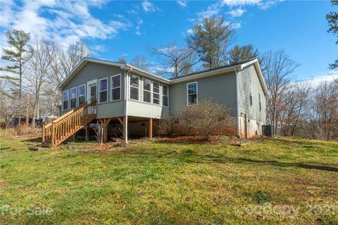7 Kreston Dr, Marshall, NC 28753 photo 3