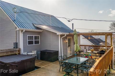 61 Second St, Marion, NC 28752 photo 12