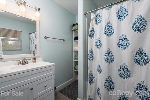 61 Second St, Marion, NC 28752 photo 18