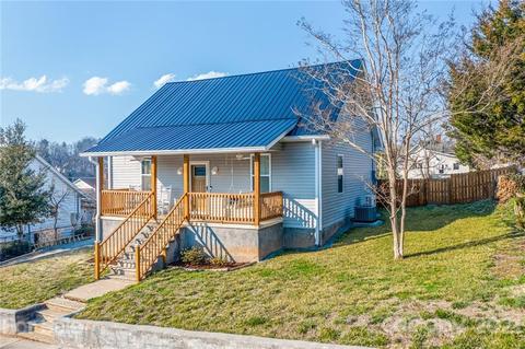 61 Second St, Marion, NC 28752 photo 5
