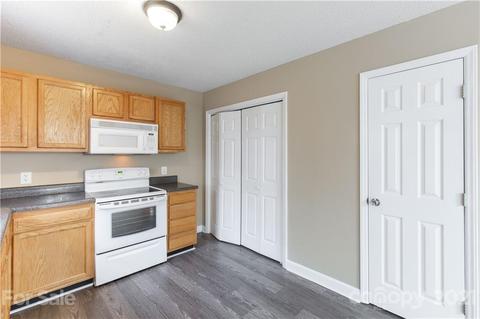 2035 E Park Dr, Lancaster, SC 29720 photo 8
