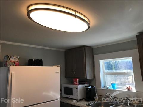 431 Ashworth Cir, Marion, NC 28752 photo 9