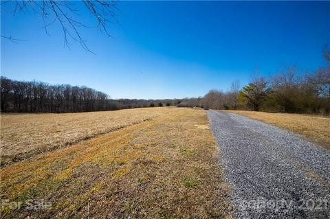 415 Rash Rd, Olin, NC 28660 photo 41