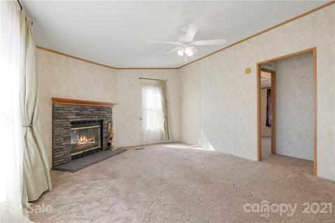 632 Divide Loop, Flat Rock, NC 28731 photo 12