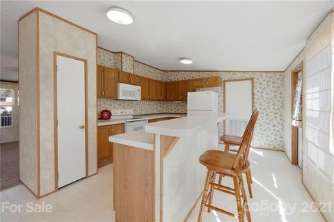 632 Divide Loop, Flat Rock, NC 28731 photo 9