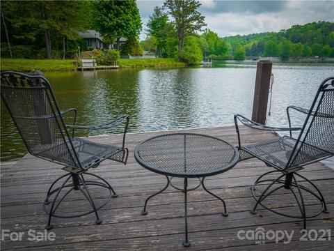 1003 Kanasgowa Dr, Brevard, NC 28712 photo 4