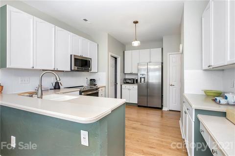 923 Knightsbridge Rd, Fort Mill, SC 29708 photo 5