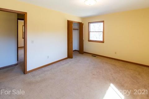 135 Monroe Buchanan Rd, Dillsboro, NC 28725 photo 9