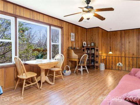 128 Windsong Ln, Clyde, NC 28721 photo 8