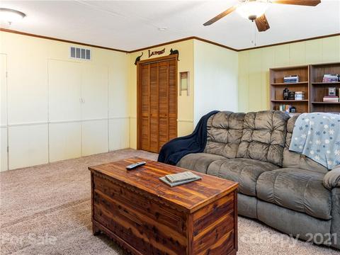 128 Windsong Ln, Clyde, NC 28721 photo 23