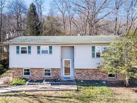 128 Windsong Ln, Clyde, NC 28721 photo 2