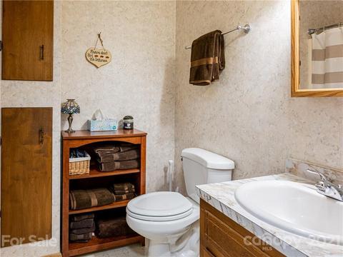 128 Windsong Ln, Clyde, NC 28721 photo 20