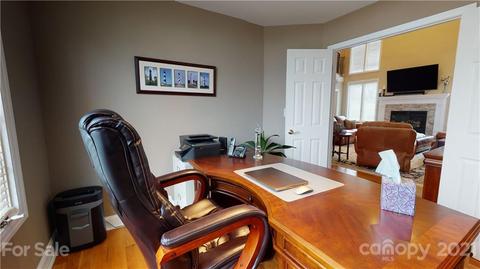 1071 Baker Barn Rd, Hickory, NC 28602 photo 14