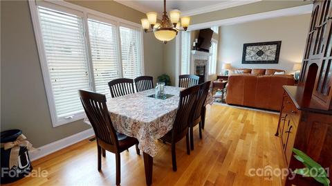 1071 Baker Barn Rd, Hickory, NC 28602 photo 8