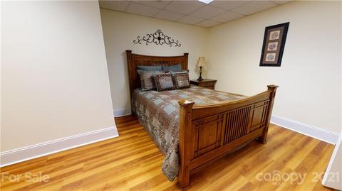 1071 Baker Barn Rd, Hickory, NC 28602 photo 28