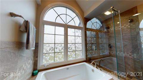 1071 Baker Barn Rd, Hickory, NC 28602 photo 15