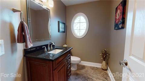 1071 Baker Barn Rd, Hickory, NC 28602 photo 22