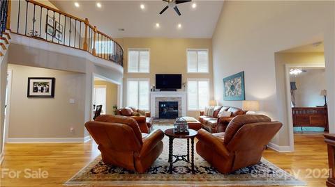 1071 Baker Barn Rd, Hickory, NC 28602 photo 7