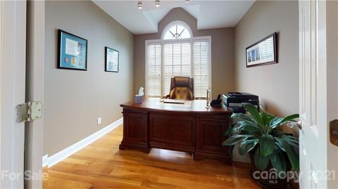 1071 Baker Barn Rd, Hickory, NC 28602 photo 12