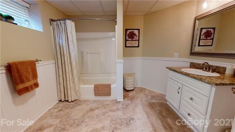 1071 Baker Barn Rd, Hickory, NC 28602 photo 29