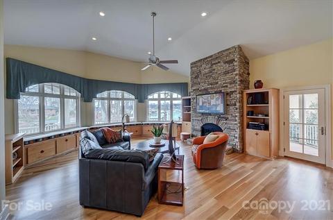 19633 Stough Farm Rd, Cornelius, NC 28031 photo 7