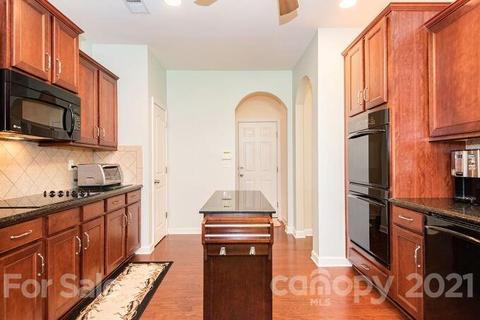 740 Beille Ln, Fort Mill, SC 29708 photo 12