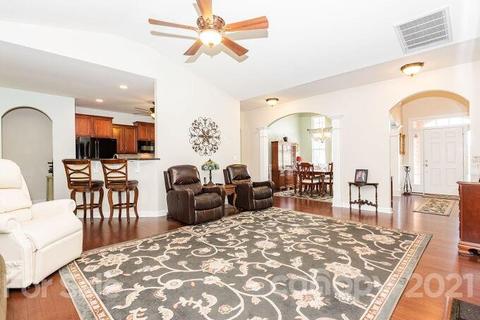 740 Beille Ln, Fort Mill, SC 29708 photo 10