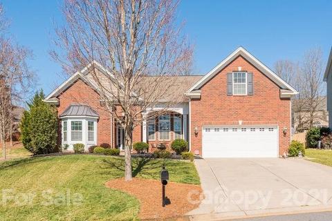740 Beille Ln, Fort Mill, SC 29708 photo 2