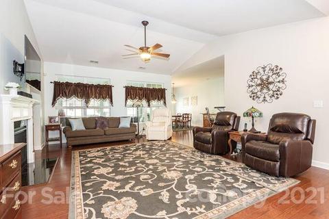740 Beille Ln, Fort Mill, SC 29708 photo 9
