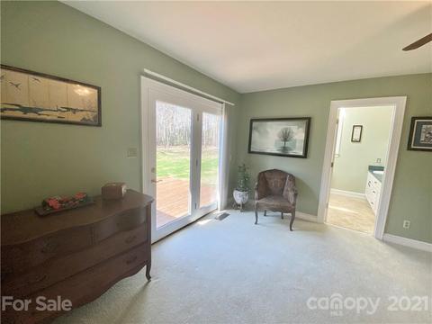 3776 Pinecrest Dr NE, Hickory, NC 28601 photo 16