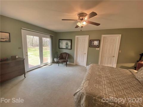 3776 Pinecrest Dr NE, Hickory, NC 28601 photo 15