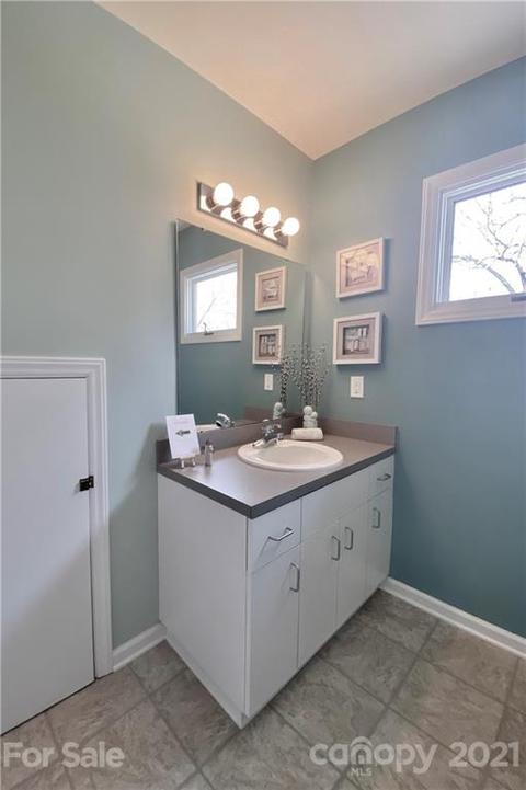 3776 Pinecrest Dr NE, Hickory, NC 28601 photo 37