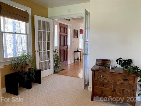 3776 Pinecrest Dr NE, Hickory, NC 28601 photo 13