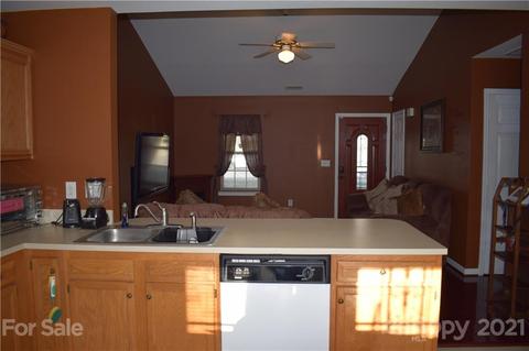 4136 Old Glory Dr, Concord, NC 28025 photo 3