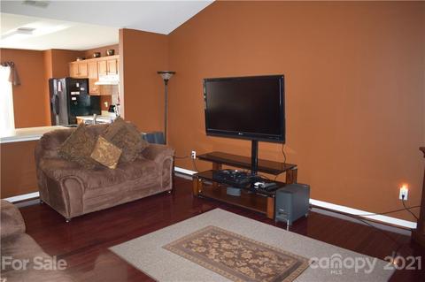 4136 Old Glory Dr, Concord, NC 28025 photo 4