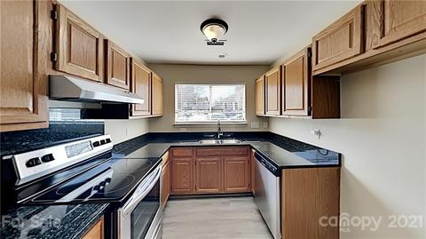17539 Tuscany Ln, Cornelius, NC 28031 photo 6