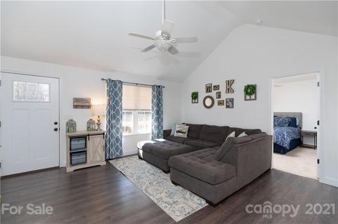 185 Cheek Rd, Clover, SC 29710 photo 3