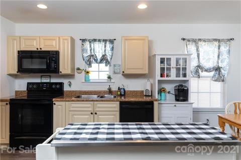 185 Cheek Rd, Clover, SC 29710 photo 5