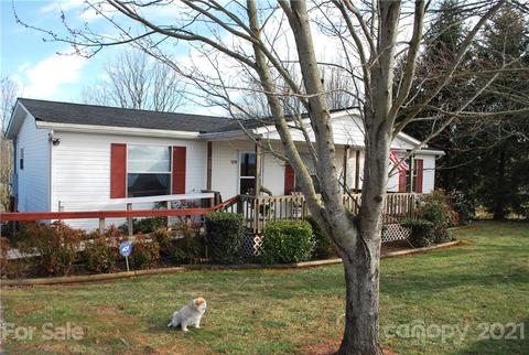 378 Phillipsville Loop, Canton, NC 28716 photo 1