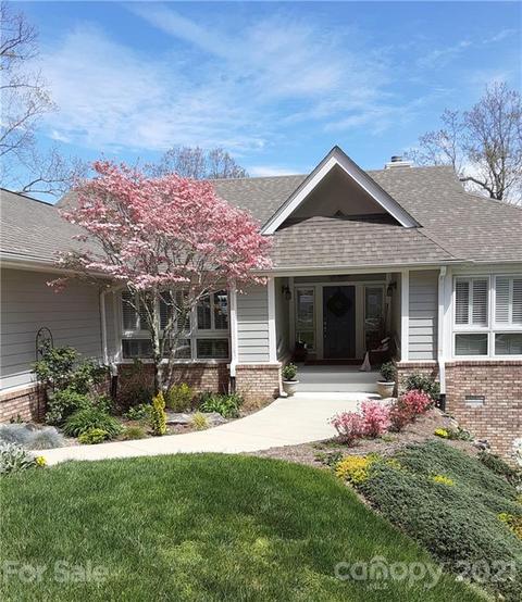 332 Dawnbrook Dr, Flat Rock, NC 28731 photo 1