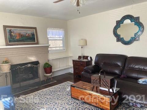 263 5th Se Ave SE, Hickory, NC 28602 photo 4