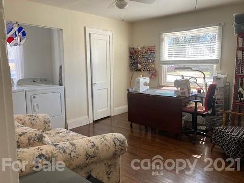 263 5th Se Ave SE, Hickory, NC 28602 photo 5