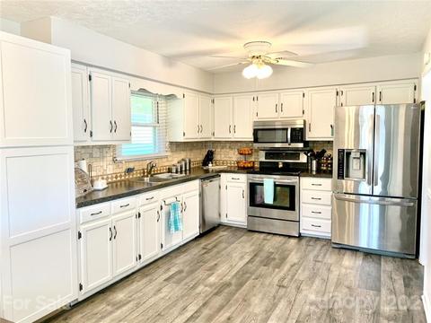 320 Golf Course Rd, Morganton, NC 28655 photo 7
