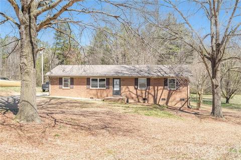 3233 Drake Rd, Midland, NC 28107 photo 1