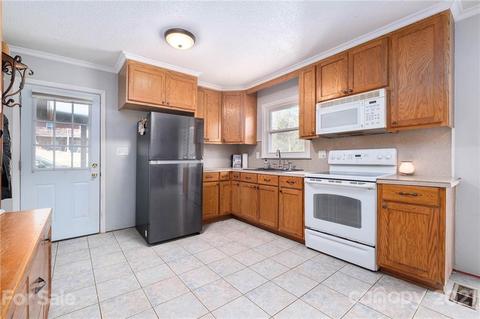 3233 Drake Rd, Midland, NC 28107 photo 4